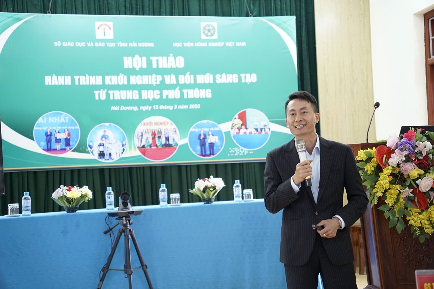 Ông Bùi Văn Sơn – Giám đốc Bộ phận Kỹ thuật Nông học ngành Hạt giống – Công ty TNHH Syngenta Việt Nam chia sẻ kinh nghiệm khởi nghiệp tại Hội thảo